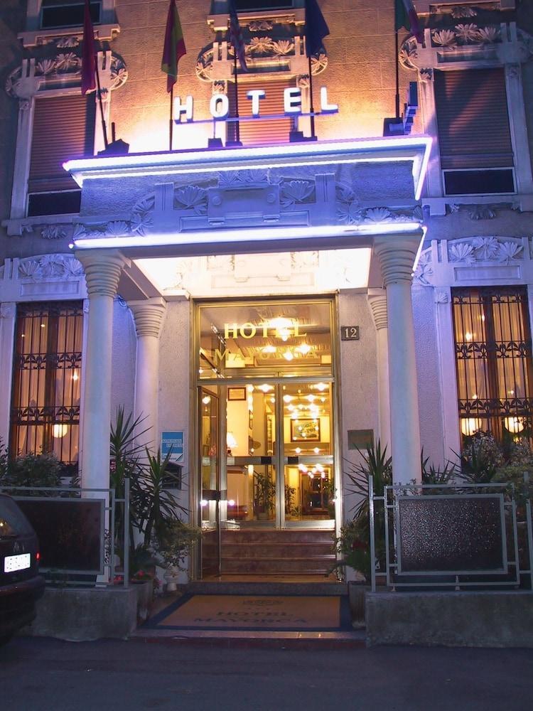 Hotel Mayorca Milan Exterior photo